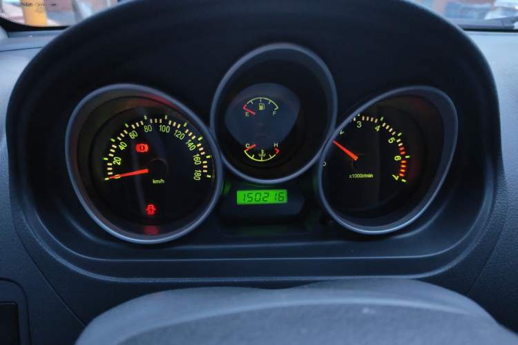 Used FAW Weizhi V2 2010 1.3L Manual Comfort Edition Instrument Cluster