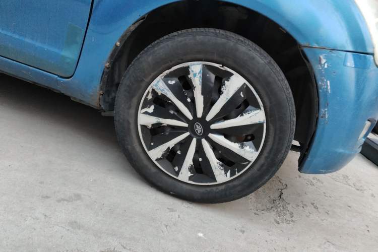 Used FAW Weizhi V2 2010 1.3L Manual Comfort Edition Right Front Wheel Hub