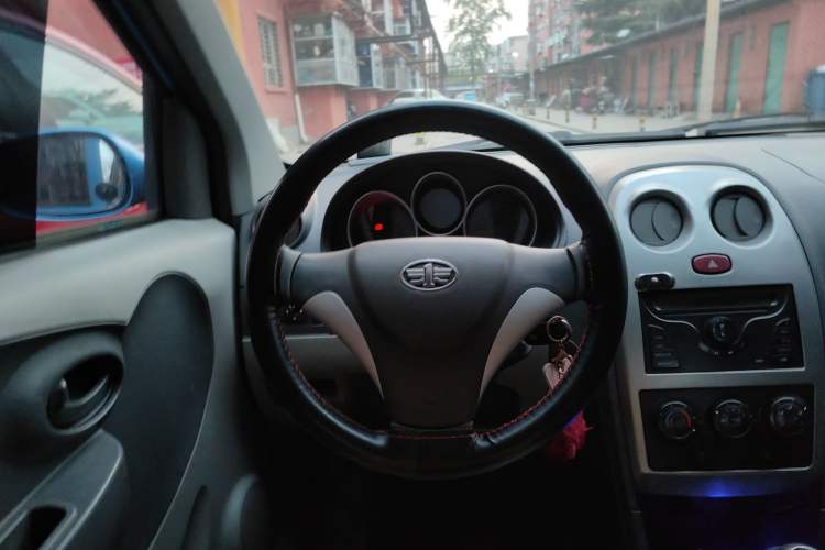 Used FAW Weizhi V2 2010 1.3L Manual Comfort Edition Steering Wheel