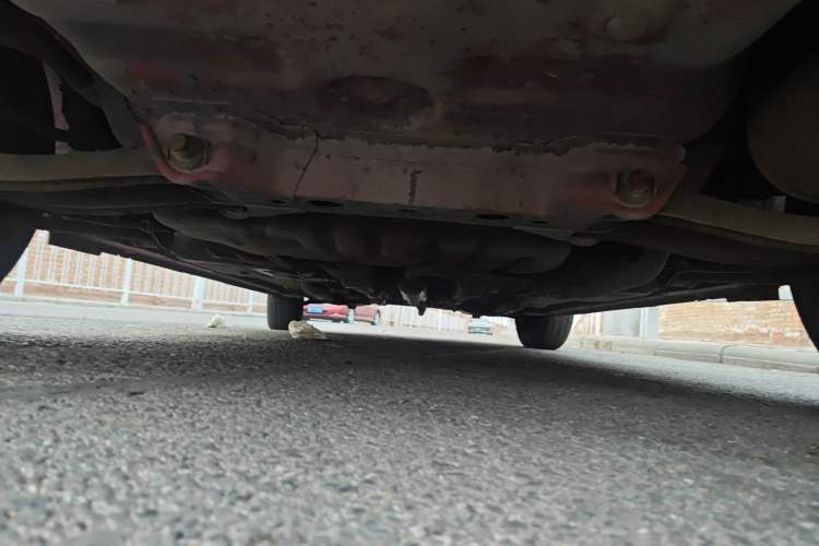 Used FAW Weizhi V2 2010 1.3L Manual Comfort Edition Chassis Rear