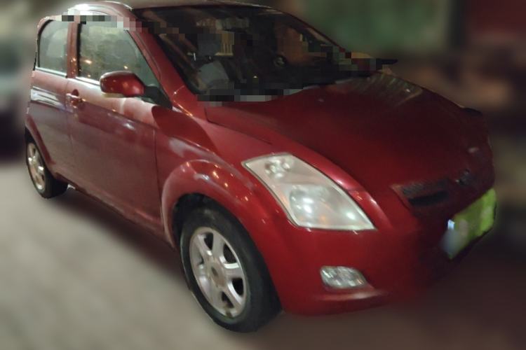 Used FAW Weizhi V2 2010 1.3L Manual Luxury Version Front Right 45 Deg