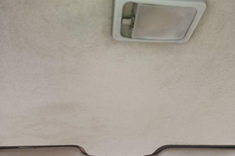 Used FAW Weizhi V2 2010 1.3L Manual Comfort Edition Headliner