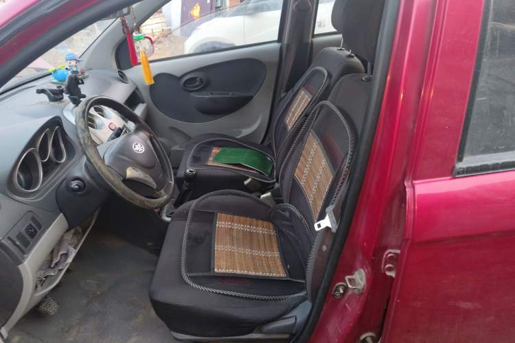Used FAW Weizhi V2 2010 1.3L Manual Luxury Version Left Front Seat
