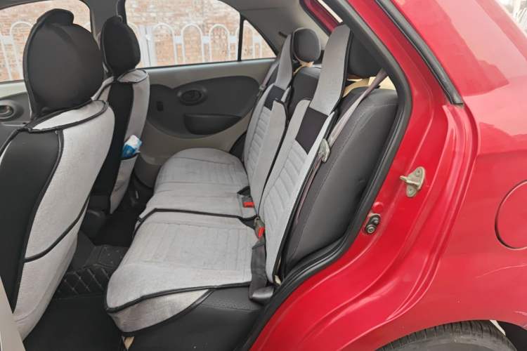 Used FAW Weizhi V2 2010 1.3L Manual Comfort Edition Left Rear Seat