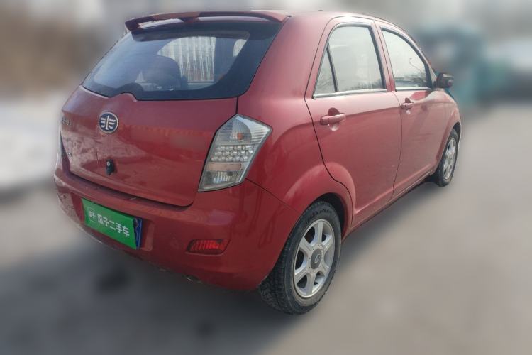 Used FAW Weizhi V2 2010 1.3L Manual Luxury Version Rear Right 45 Deg