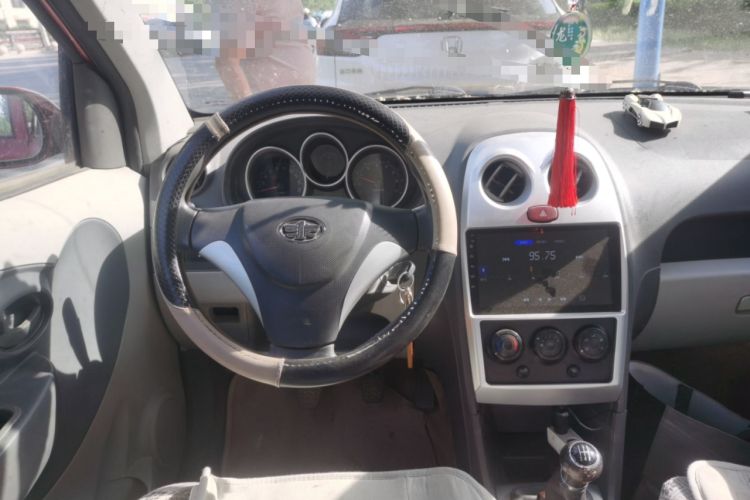 Used FAW Weizhi V2 2010 1.3L Manual Luxury Version Steering Wheel