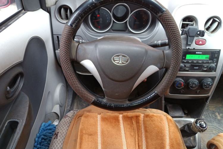 Used FAW Weizhi V2 2010 1.3L Manual Comfort Edition Steering Wheel