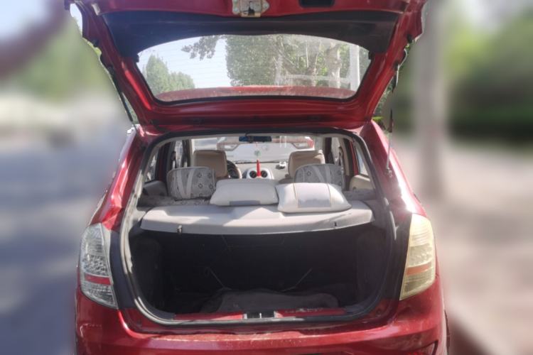 Used FAW Weizhi V2 2010 1.3L Manual Luxury Version Trunk