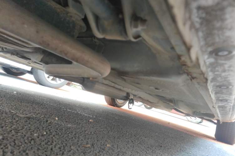 Used FAW Weizhi V2 2010 1.3L Manual Comfort Edition Chassis Rear Right