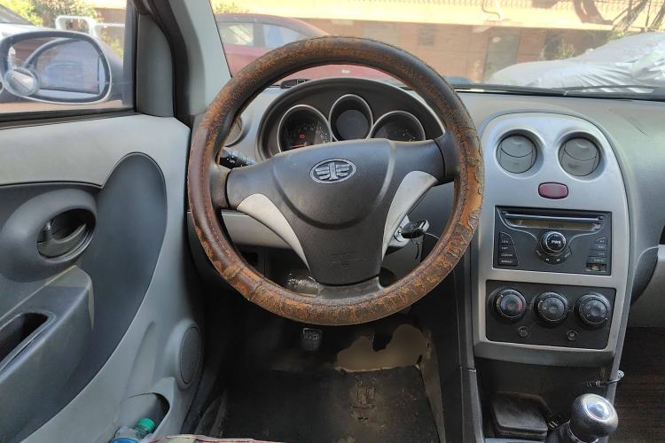 Used FAW Weizhi V2 2010 1.3L Manual Comfort Edition Steering Wheel