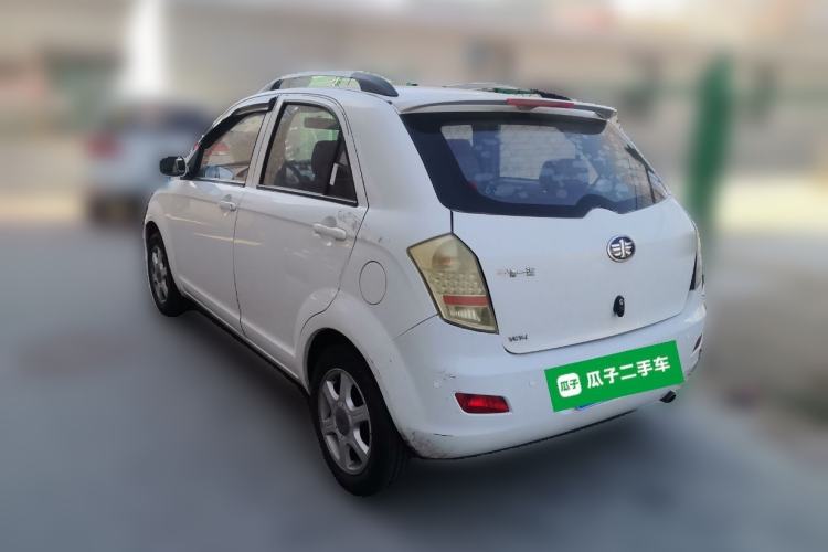 Used FAW Weizhi V2 2010 1.3L AMT Flagship Version Rear Left 45 Deg