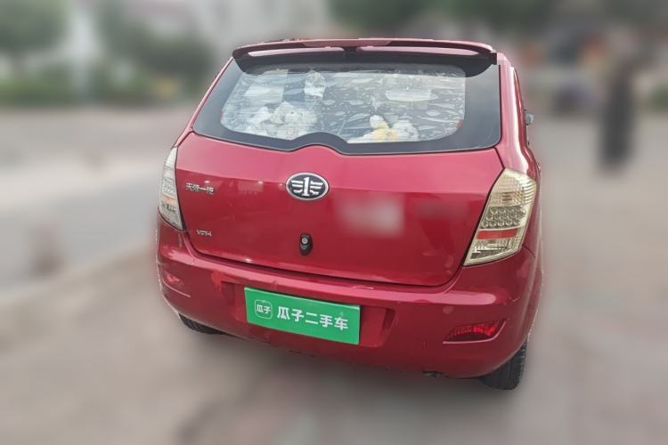 Used FAW Weizhi V2 2012 CROSS 1.3L AMT Flagship Model Rear