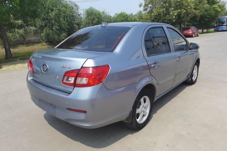 Used FAW Weizhi V5 2012 1.5L Manual Elite Edition Rear Right 45 Deg
