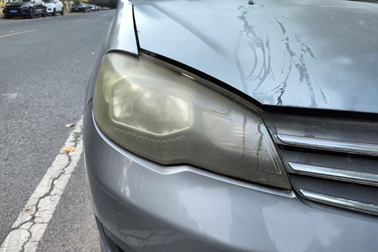 Used FAW Weizhi V5 2012 1.5L Manual Elite Edition Right Front Headlight