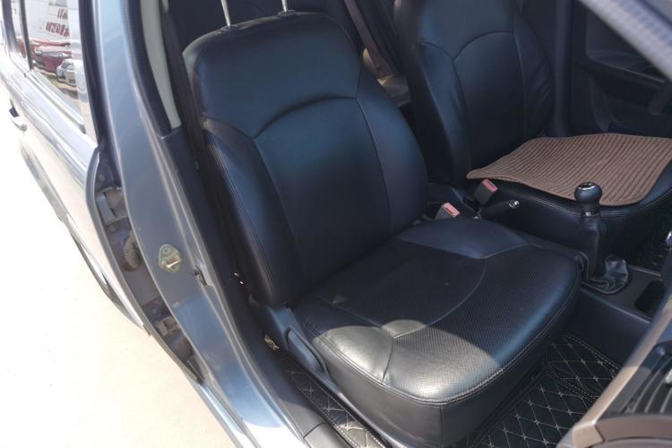 Used FAW Weizhi V5 2012 1.5L Manual Elite Edition Right Front Seat