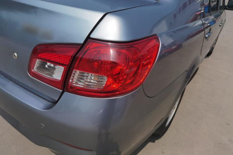 Used FAW Weizhi V5 2012 1.5L Manual Elite Edition Right Rear Taillight