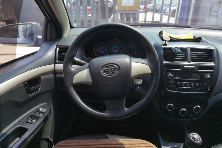 Used FAW Weizhi V5 2012 1.5L Manual Elite Edition Steering Wheel