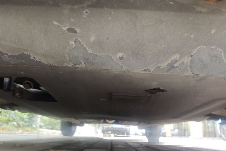 Used FAW Weizhi V5 2012 1.5L AMT Flagship Edition Chassis Front