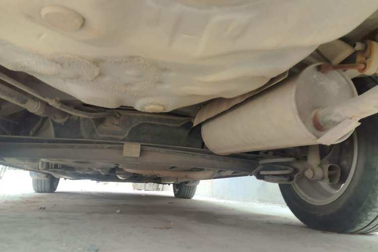 Used FAW Weizhi V5 2012 1.5L Manual Standard Edition Chassis Rear