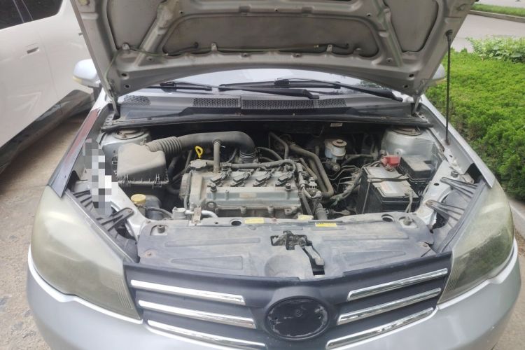 Used FAW Weizhi V5 2012 1.5L Manual Elite Edition Engine Bay
