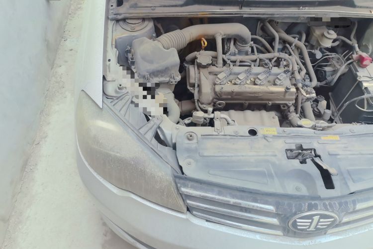 Used FAW Weizhi V5 2012 1.5L Manual Standard Edition Engine Bay Right