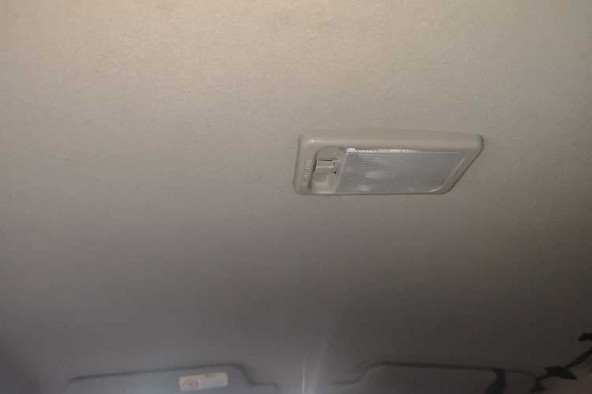 Used FAW Weizhi V5 2012 1.5L Manual Entry-Level Trim Headliner