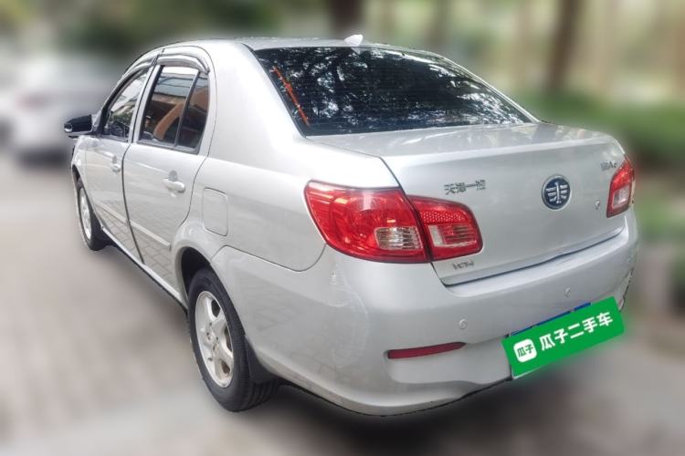 Used FAW Weizhi V5 2012 1.5L AMT Flagship Edition Rear Left 45 Deg