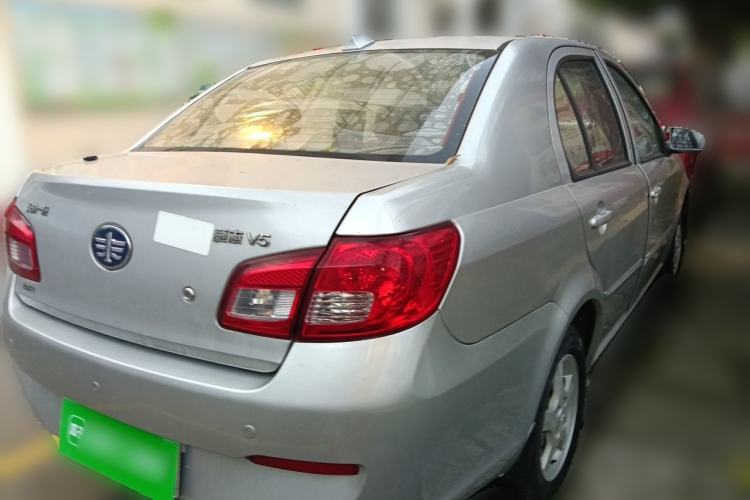Used FAW Weizhi V5 2012 1.5L Manual Standard Edition Rear Right 45 Deg