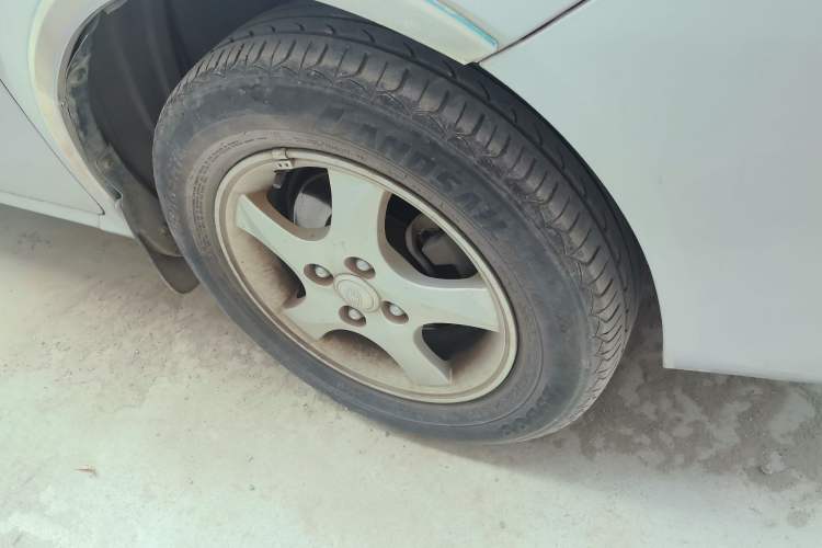 Used FAW Weizhi V5 2012 1.5L Manual Standard Edition Right Front Wheel Hub