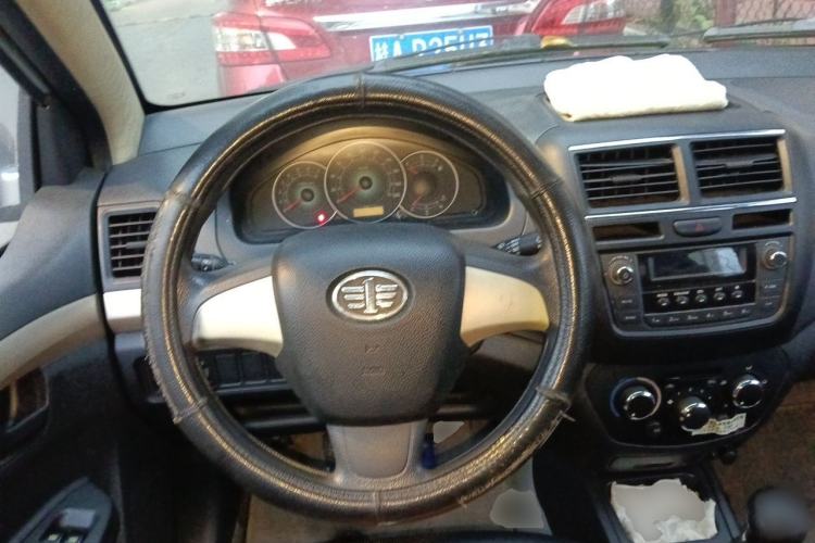 Used FAW Weizhi V5 2012 1.5L Manual Standard Edition Steering Wheel