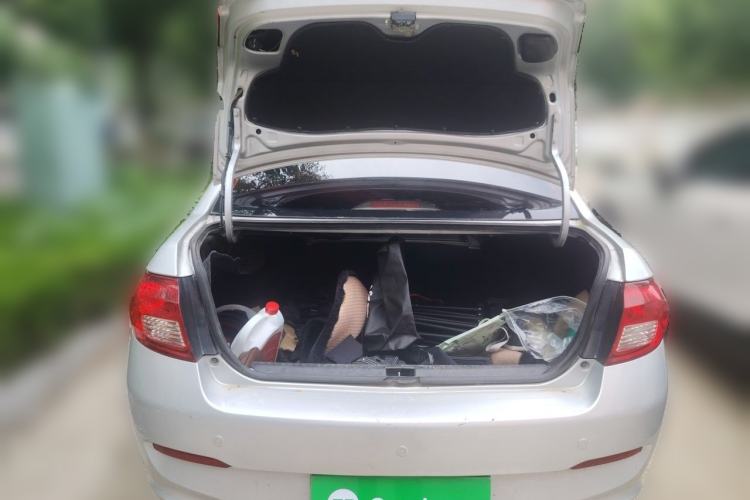 Used FAW Weizhi V5 2012 1.5L Manual Elite Edition Trunk