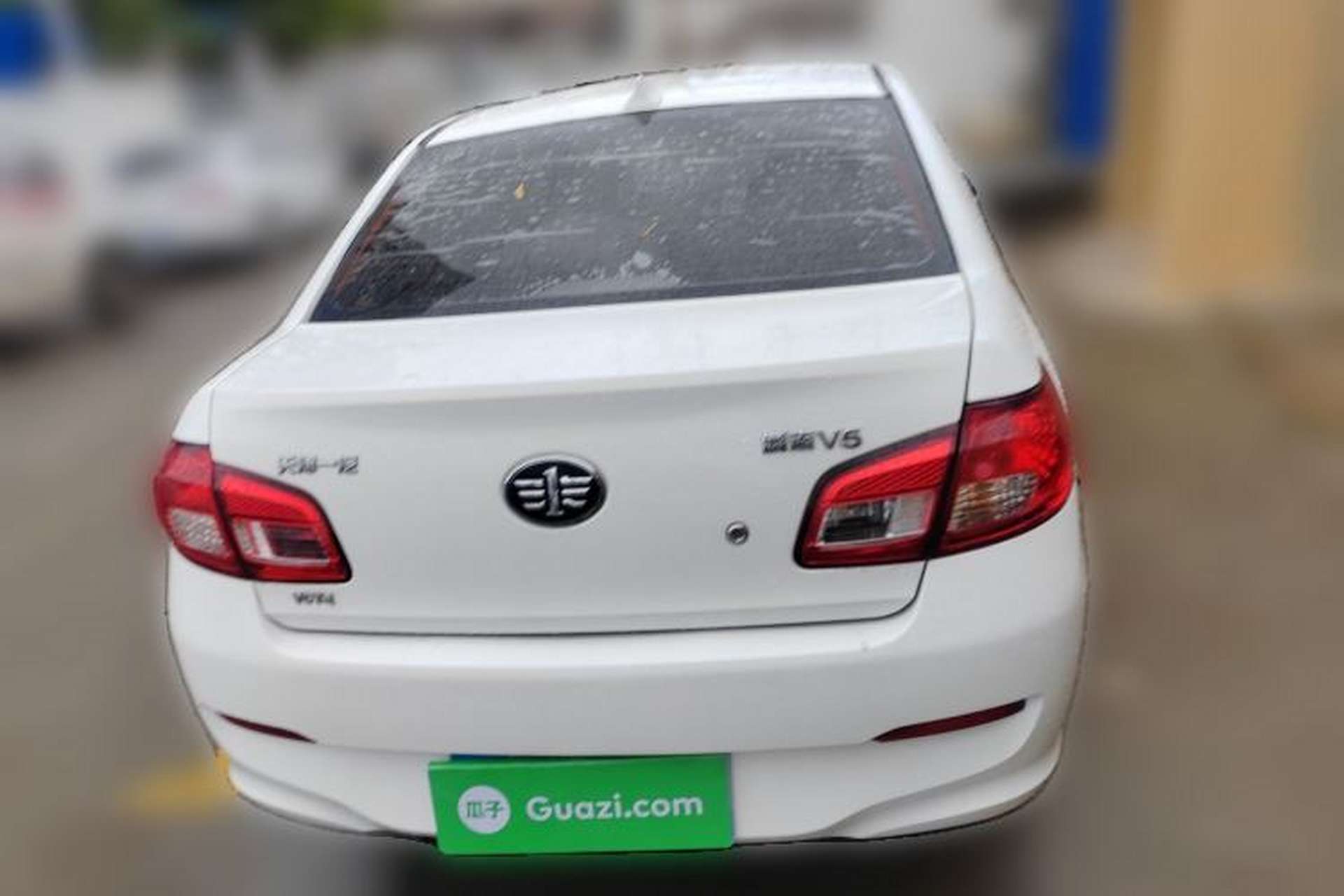 Used FAW Weizhi V5 2012 1.5L Manual Entry-Level Trim Rear