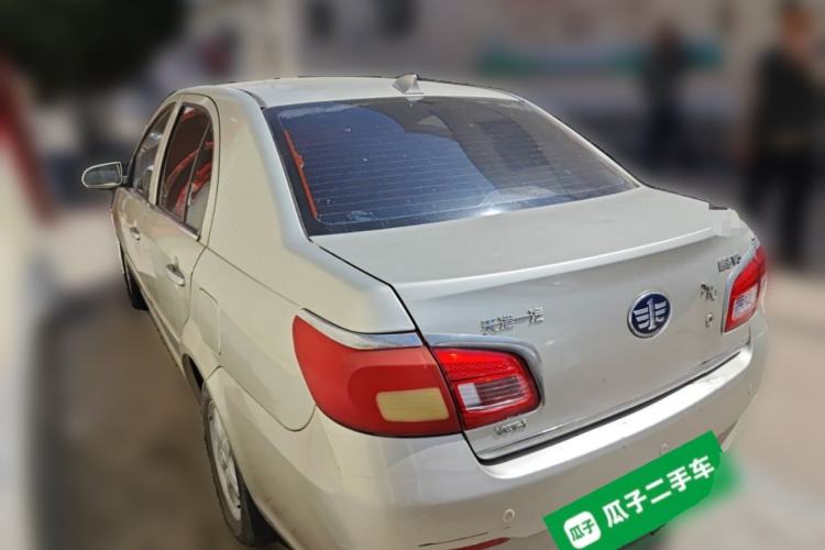 Used FAW Weizhi V5 2012 1.5L Manual Elite Edition Rear Left 45 Deg