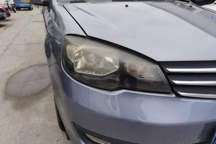Used FAW Weizhi V5 2013 1.5L Manual Elite Model China IV Standard Right Front Headlight