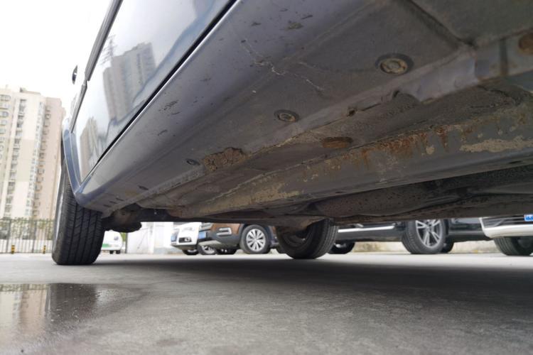 Used FAW Weizhi V5 2013 1.5L Manual Elite Model China IV Standard Right Side Sill