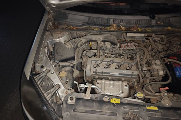Used FAW Weizhi V5 2013 1.5L Manual Elite Model China IV Standard Engine Bay Right