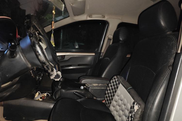 Used FAW Weizhi V5 2013 1.5L Manual Elite Model China IV Standard Left Front Seat