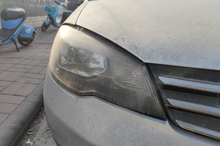 Used FAW Weizhi V5 2013 1.5L Manual Entry-Level Model China IV Standard Right Front Headlight