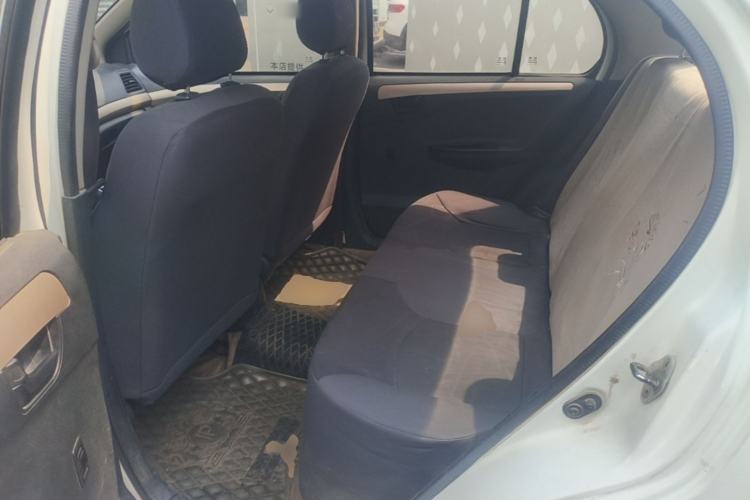 Used FAW Weizhi V5 2013 1.5L Manual Standard Version China IV Standard Left Rear Seat