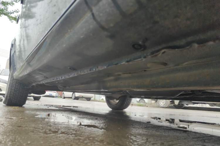 Used FAW Weizhi V5 2014 1.5L Manual Standard Edition Chassis Front Right