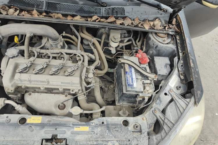 Used FAW Weizhi V5 2014 1.5L Manual Standard Edition Engine Bay Left