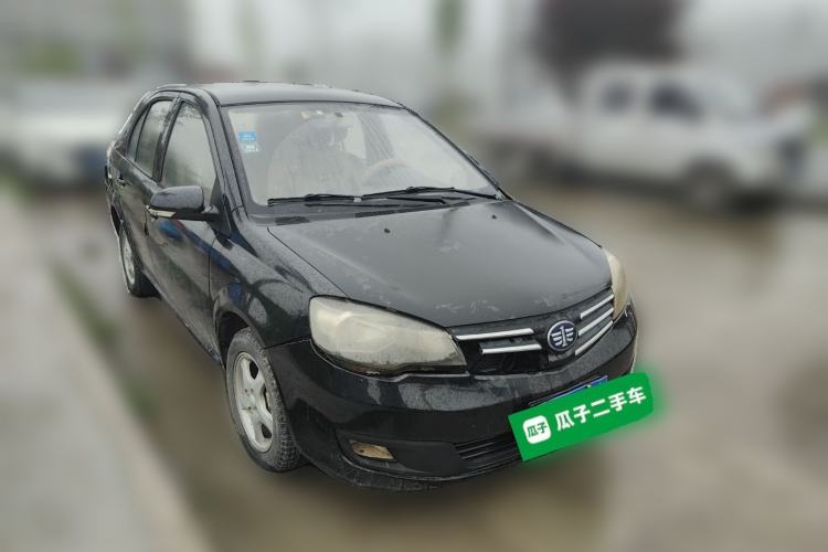 Used FAW Weizhi V5 2014 1.5L Manual Standard Edition Front Right 45 Deg