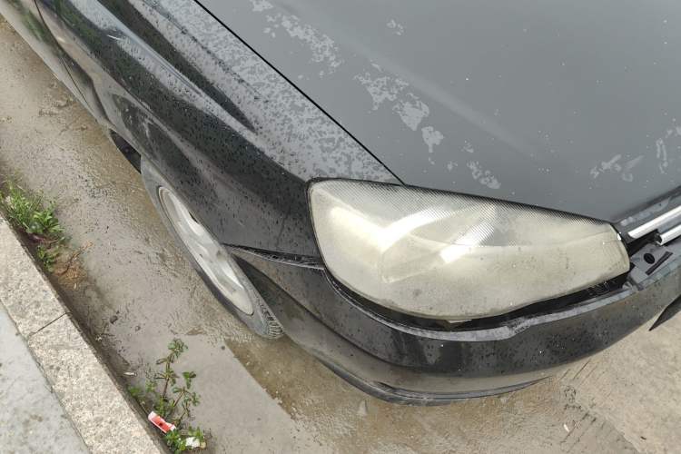 Used FAW Weizhi V5 2014 1.5L Manual Standard Edition Right Front Headlight
