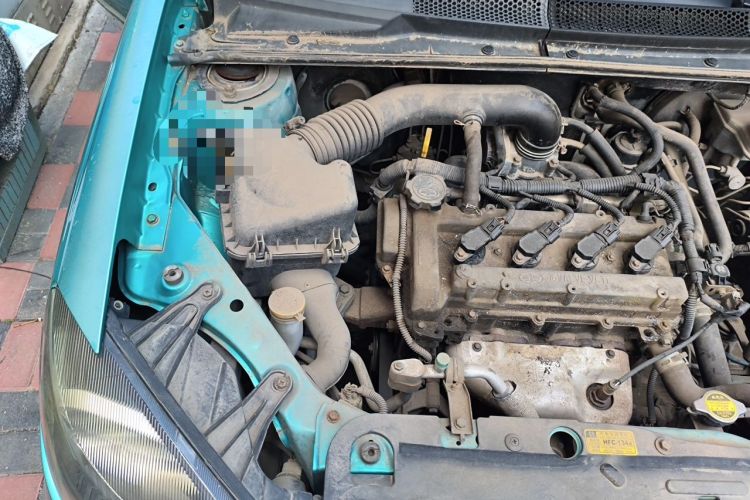 Used FAW Weizhi V5 2014 1.5L Manual Standard Edition Engine Bay Right