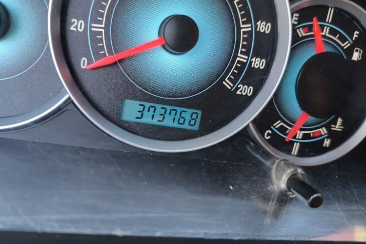 Used FAW Weizhi V5 2014 1.5L Manual Standard Edition Odometer Close Up