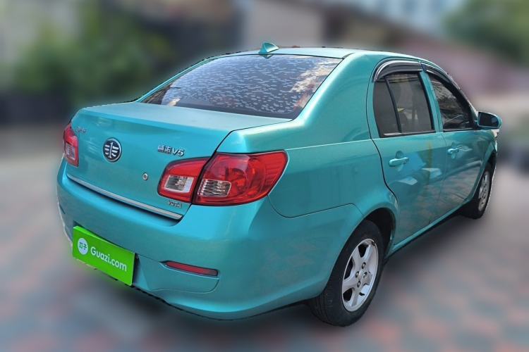 Used FAW Weizhi V5 2014 1.5L Manual Standard Edition Rear Right 45 Deg