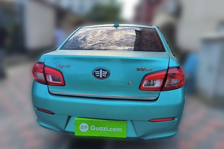 Used FAW Weizhi V5 2014 1.5L Manual Standard Edition Rear