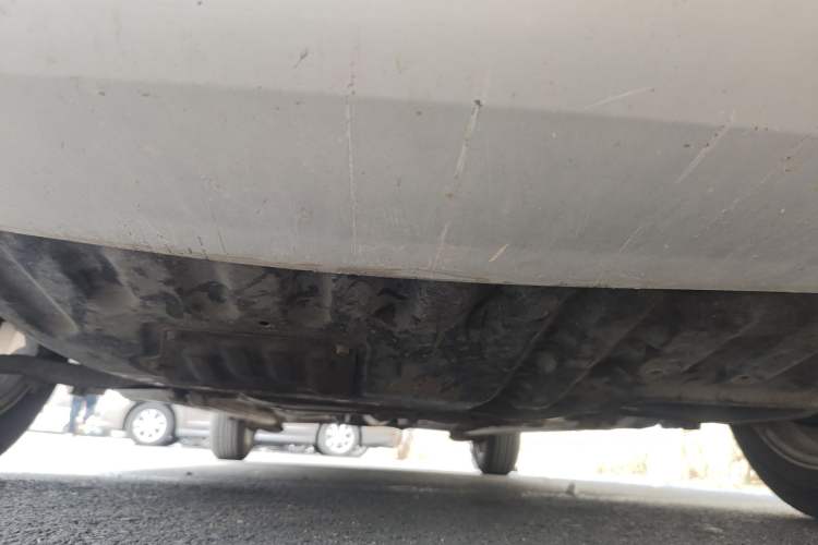 Used FAW Weizhi V5 2014 1.5L Manual Entry-Level Model Chassis Front