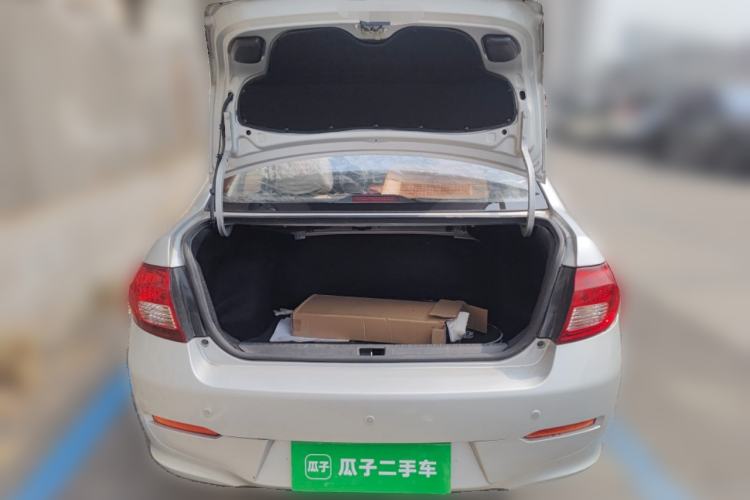 Used FAW Weizhi V5 2014 1.5L Manual Entry-Level Model Trunk