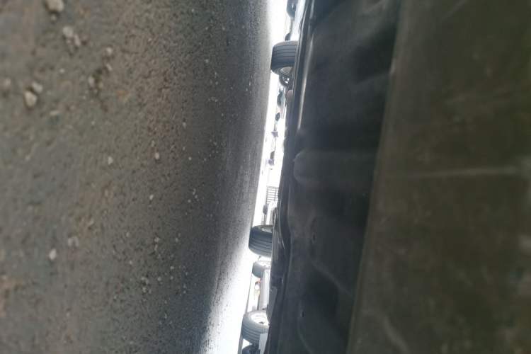 Used FAW Weizhi V5 2014 1.5L Manual Elite Model Chassis Front
